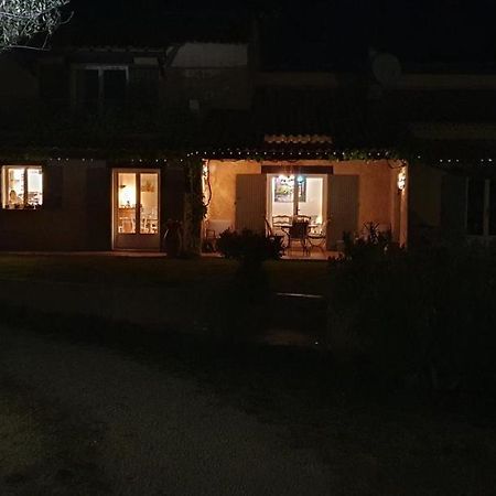 Le Mas Des Oliviers Puget-Ville Zewnętrze zdjęcie
